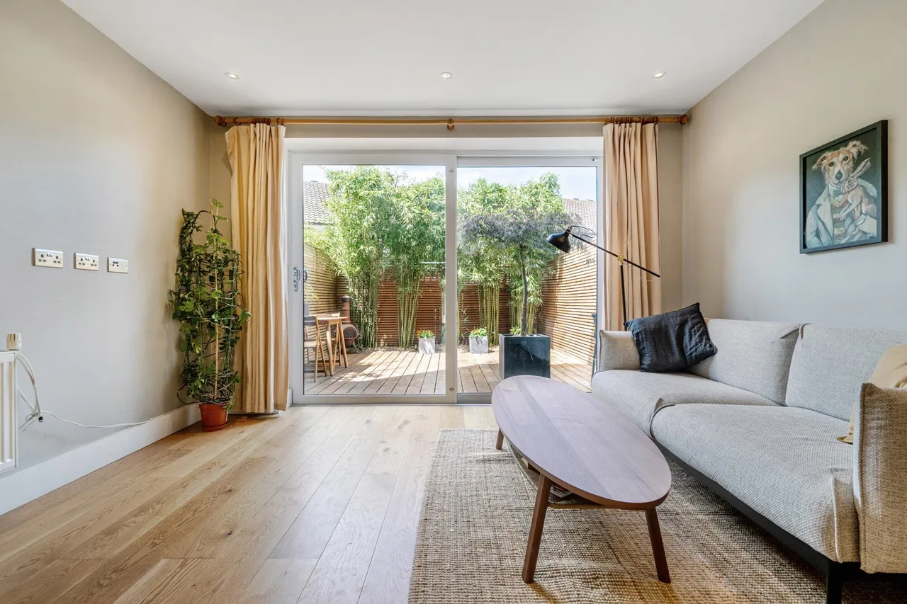 Commerell Street, SE10, photo 16