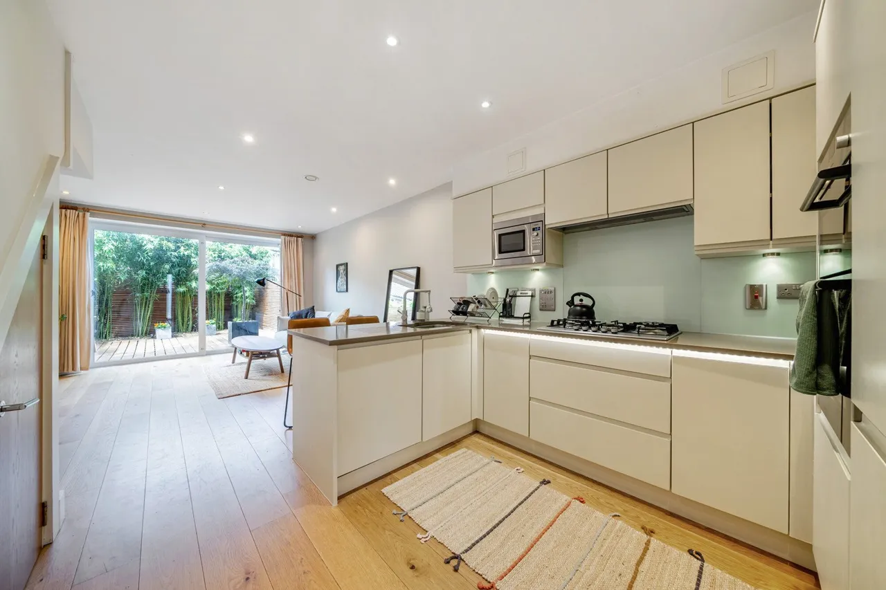 Commerell Street, SE10, photo 3