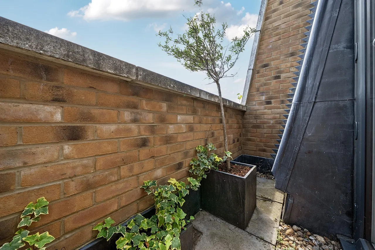 Commerell Street, SE10, photo 21