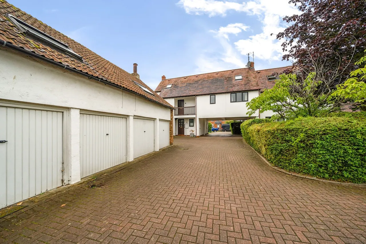 Greens Keep, Haddenham, HP17, photo 12