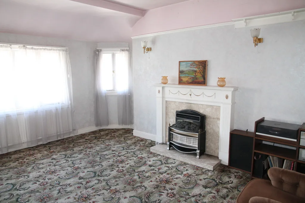 Ash Street/Queens Square, Bowness On Windermere, LA23, photo 3