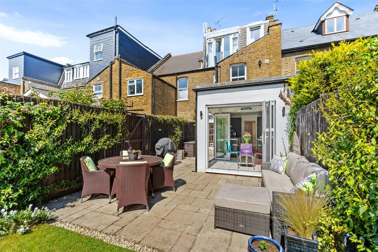 Heathfield South, Twickenham, TW2 7SS, photo 15