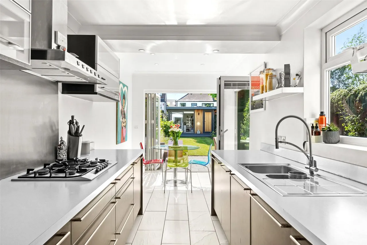 Heathfield South, Twickenham, TW2 7SS, photo 5