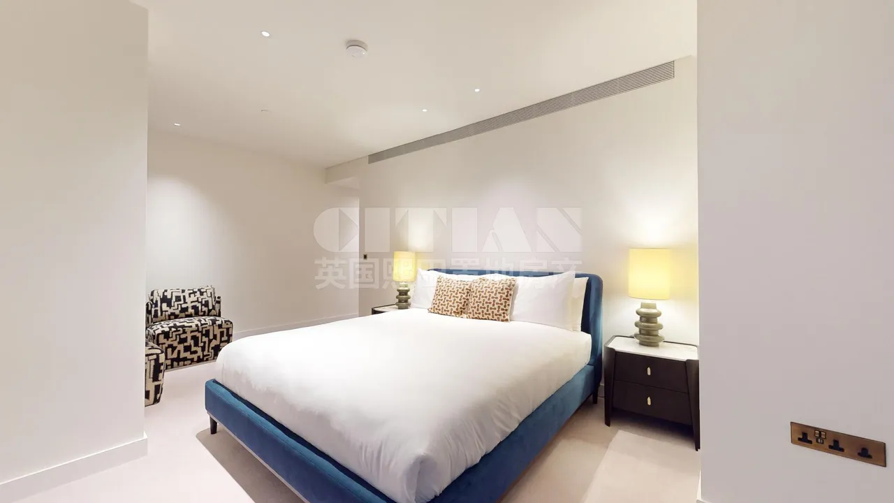 Nine Elms Lane, London, SW8, photo 13