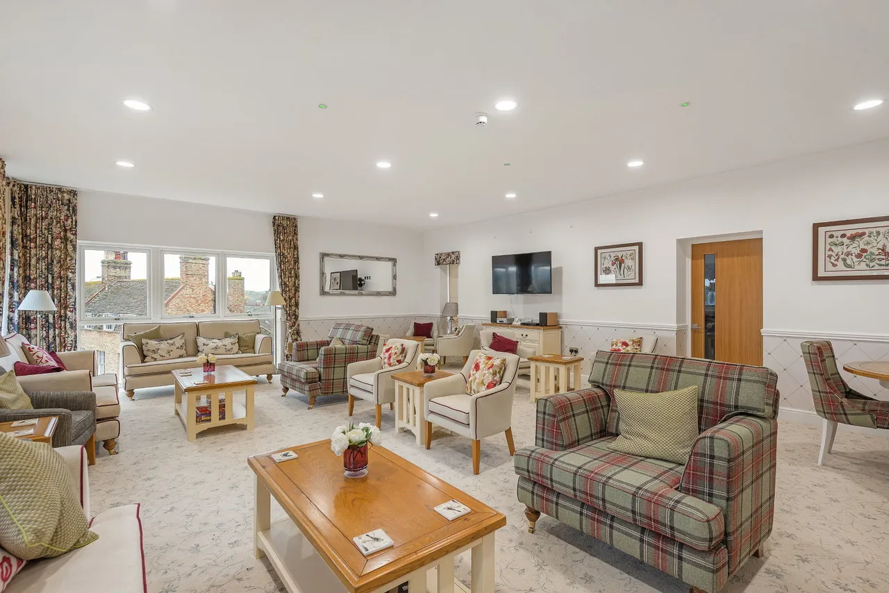 Elm Tree Court, Huntingdon, SAT NAV PE29 3DR, photo 2