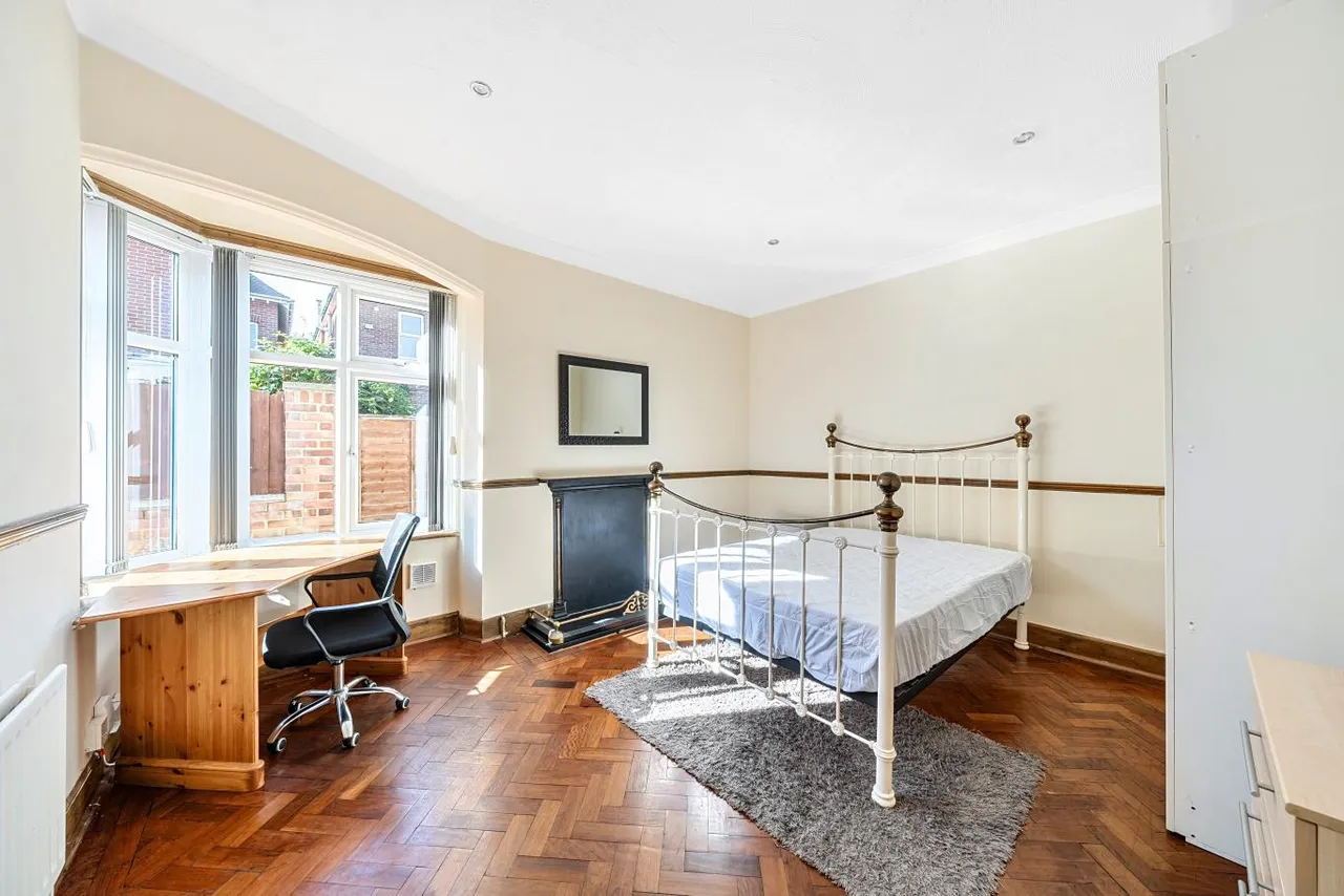 Stanfield Road, BH9, photo 11
