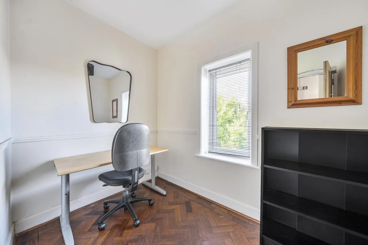 Stanfield Road, BH9, photo 16