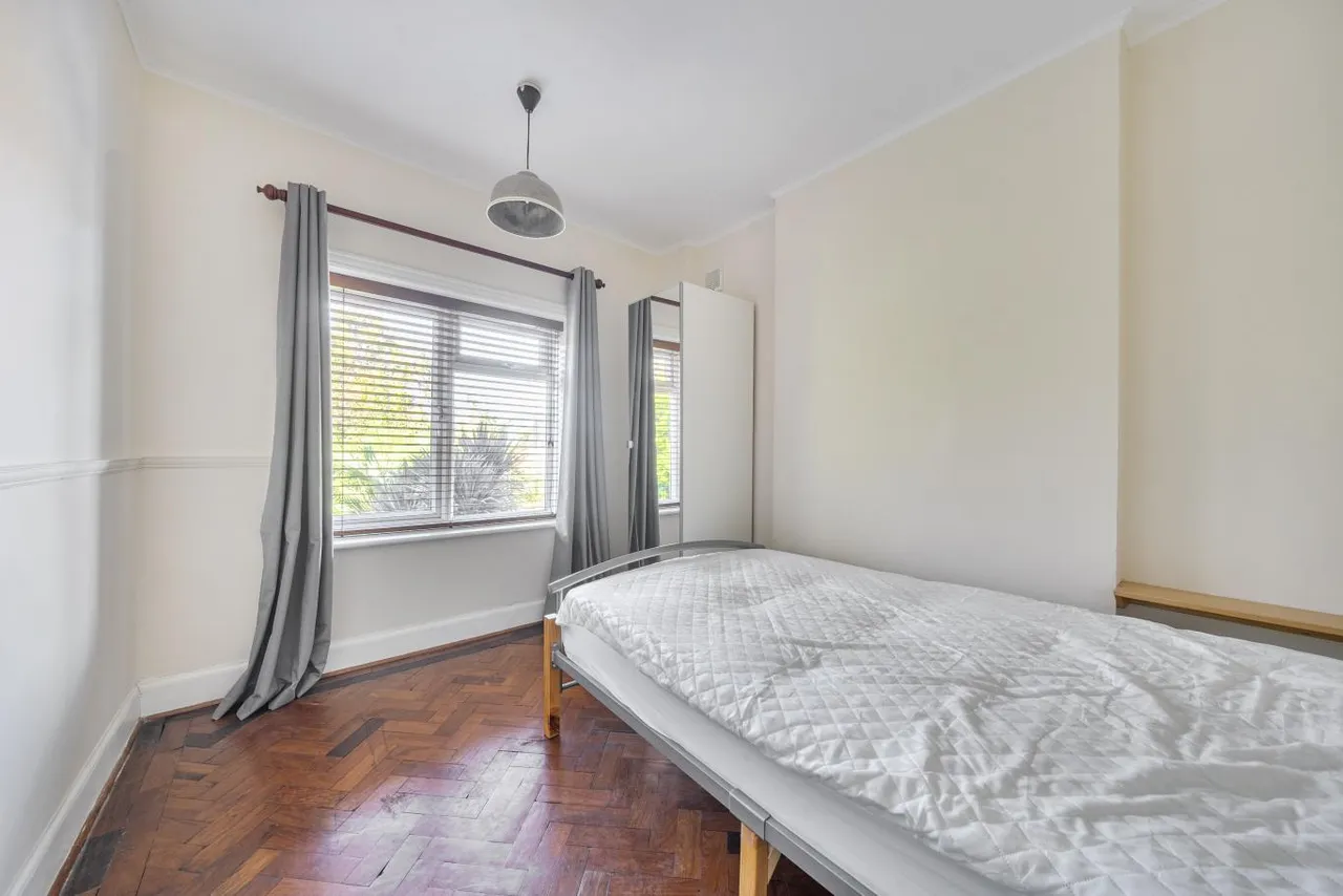 Stanfield Road, BH9, photo 18