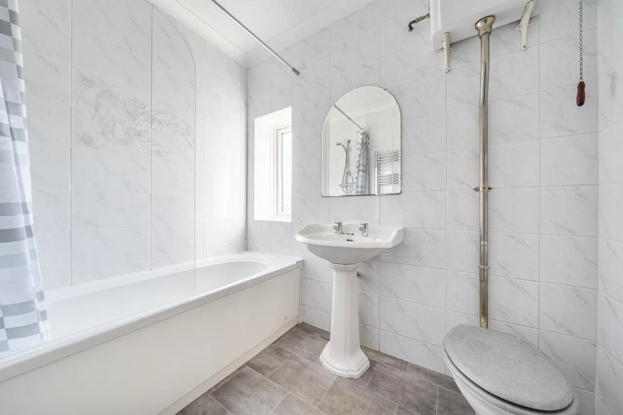 Stanfield Road, BH9, photo 19