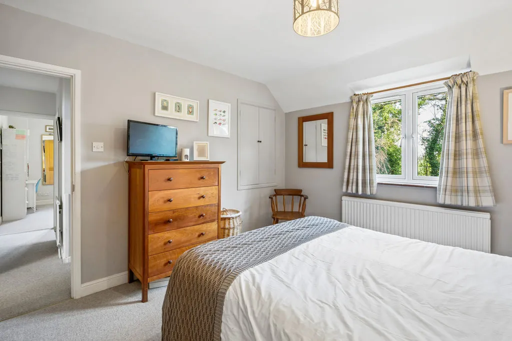 Menmarsh Road, Worminghall, HP18, photo 14
