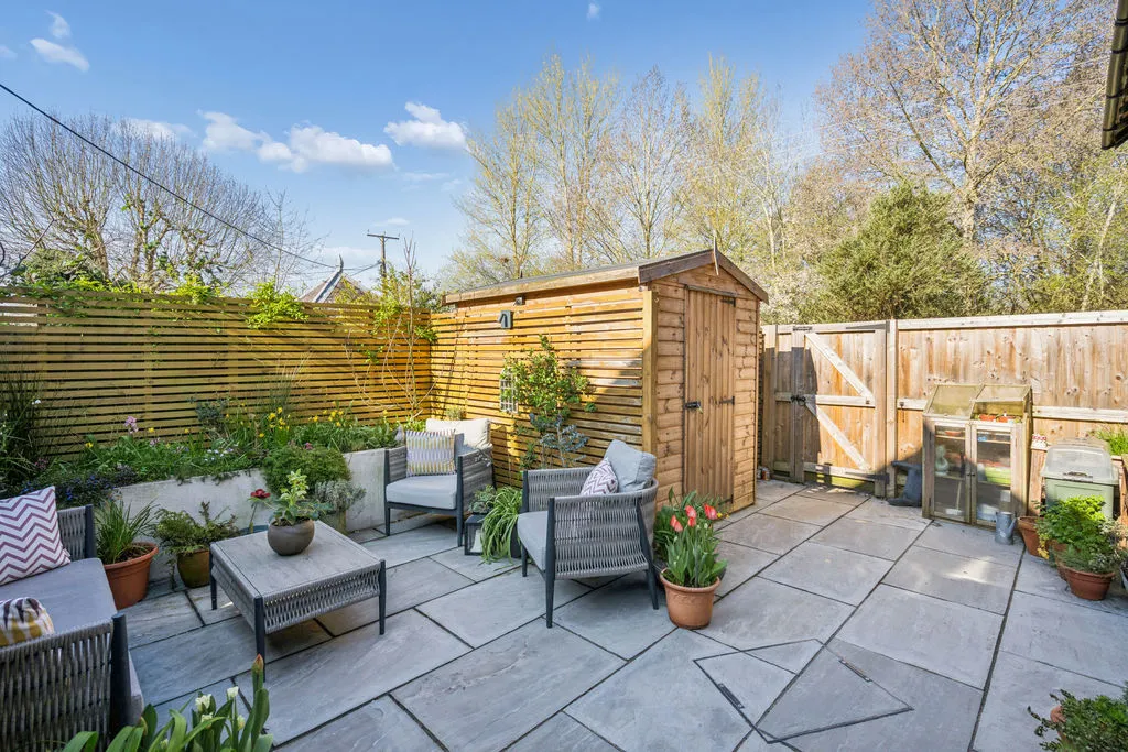 Menmarsh Road, Worminghall, HP18, photo 18