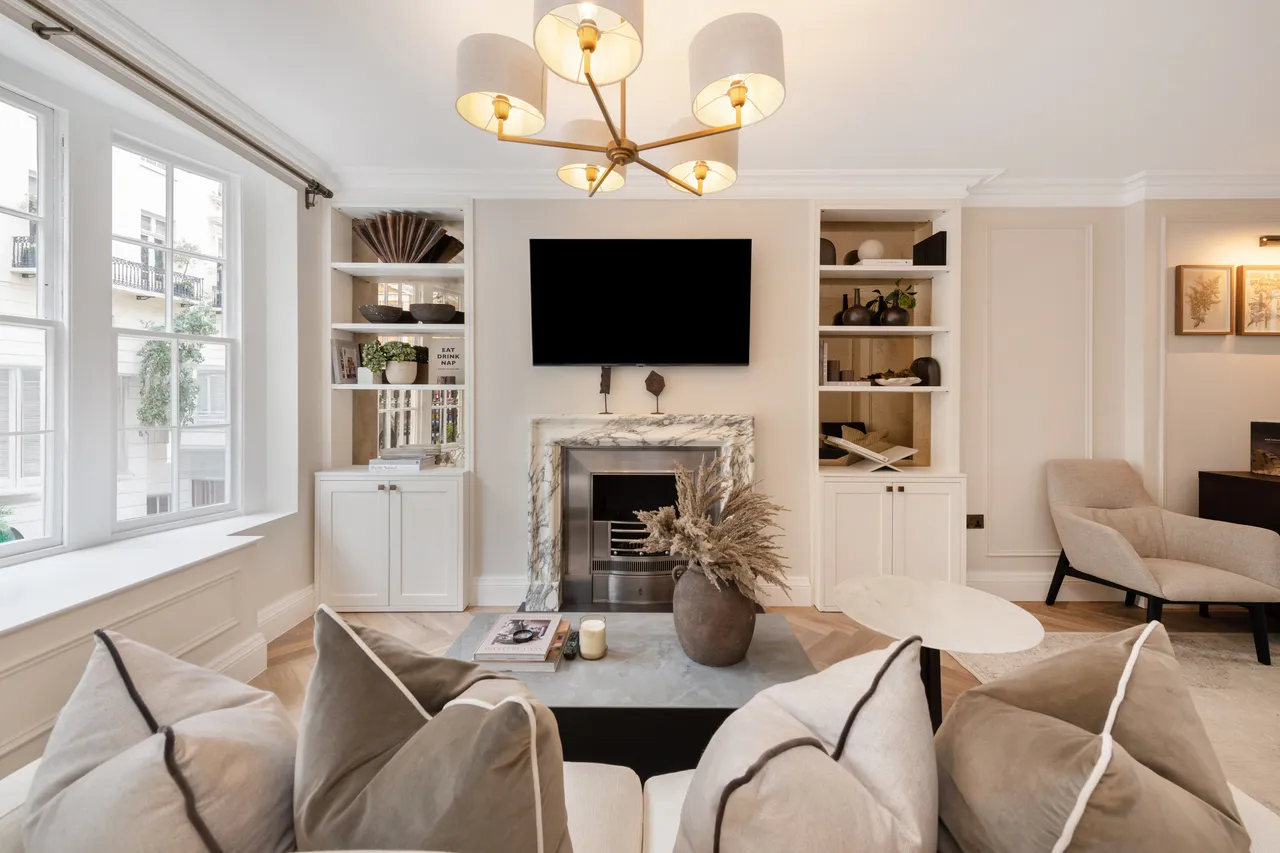 Chester Row, Belgravia, London, photo 2