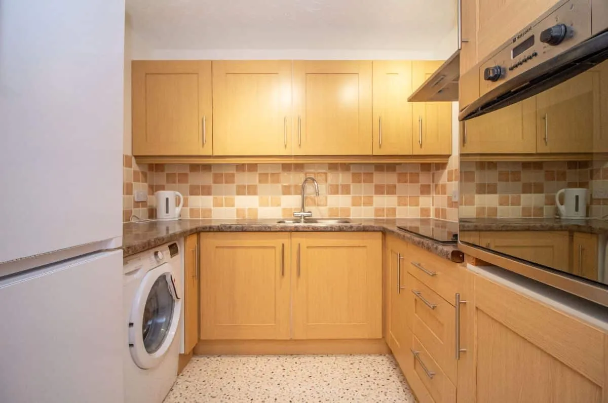 38 Holman Close, Waterlooville, PO8 8HD, photo 12