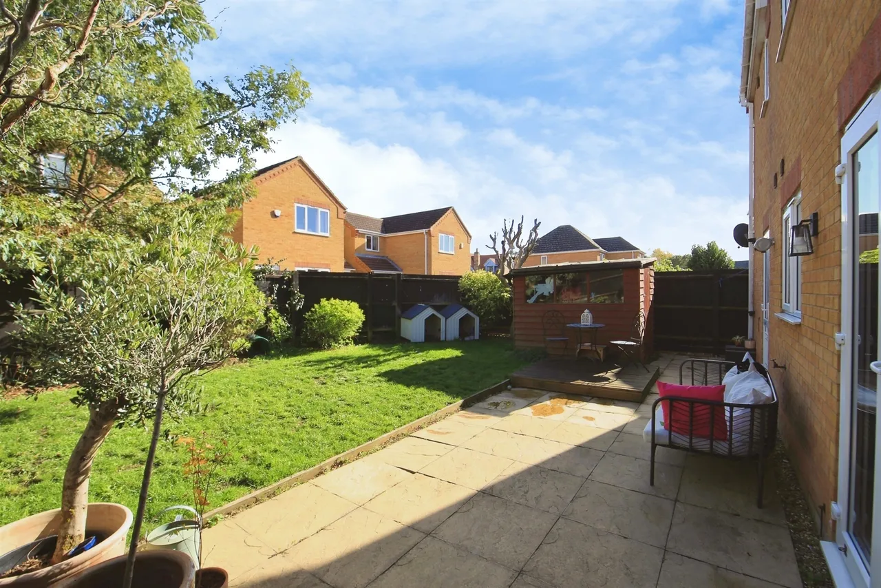 Hallcroft Road, Peterborough, PE7, photo 17