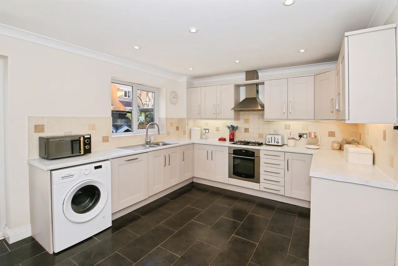Hallcroft Road, Peterborough, PE7, photo 4