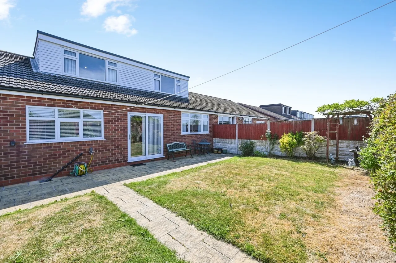 Melrose Avenue, Burtonwood, Warrington, Cheshire, WA5, photo 16