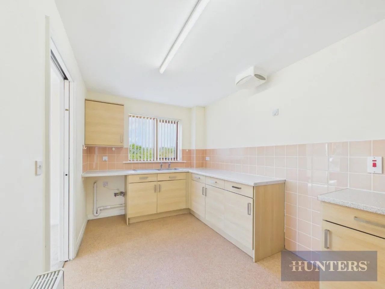 Plaxton Court, Scarborough, YO12, photo 6