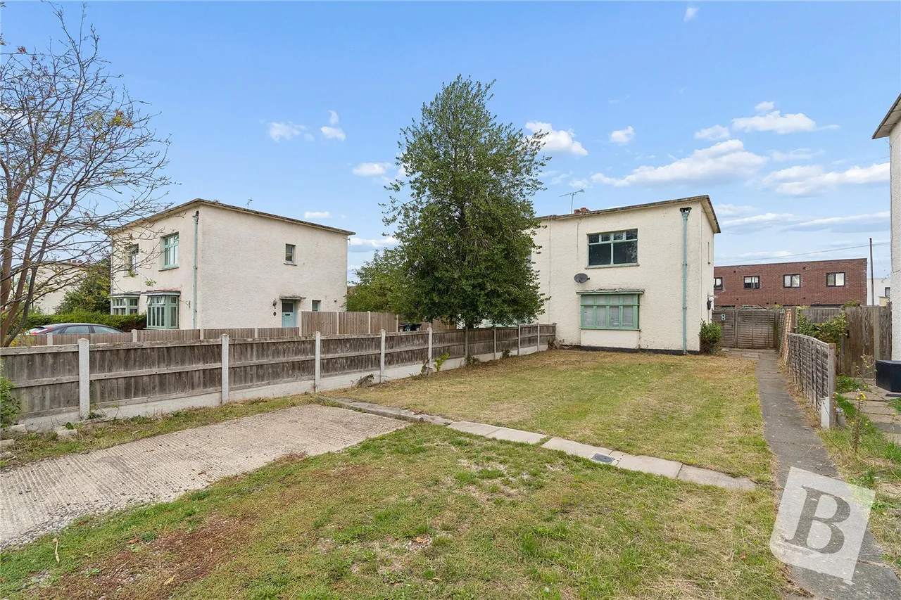 Bata Avenue, East Tilbury, Tilbury, RM18, photo 12