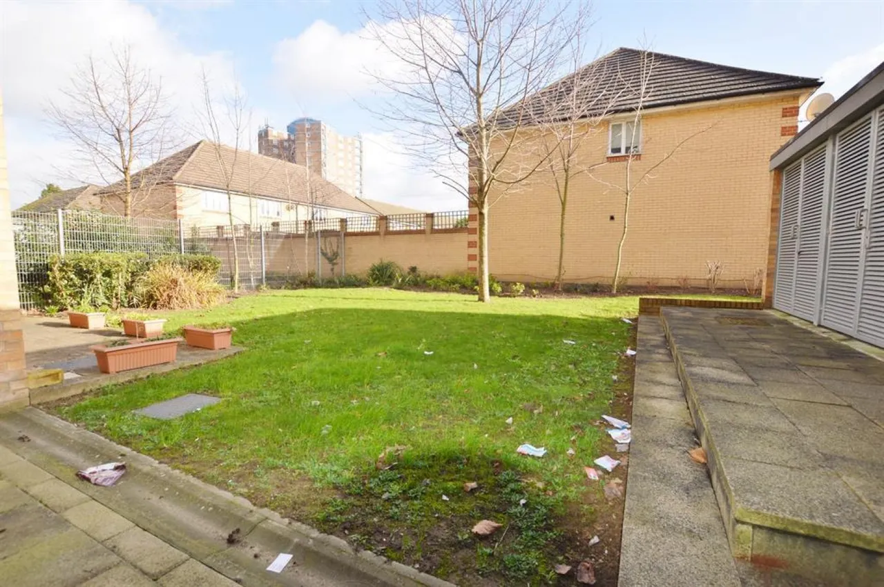 Walton Road, Manor Park, E12, photo 6