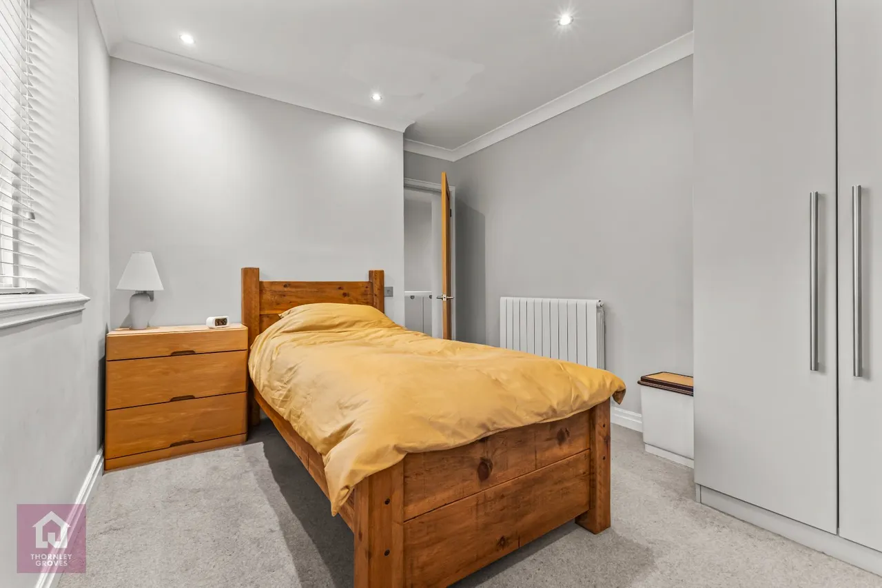 Devisdale Road, Altrincham, WA14, photo 19