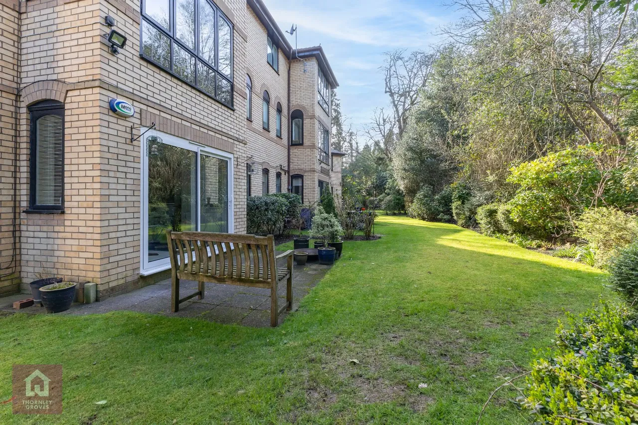 Devisdale Road, Altrincham, WA14, photo 2