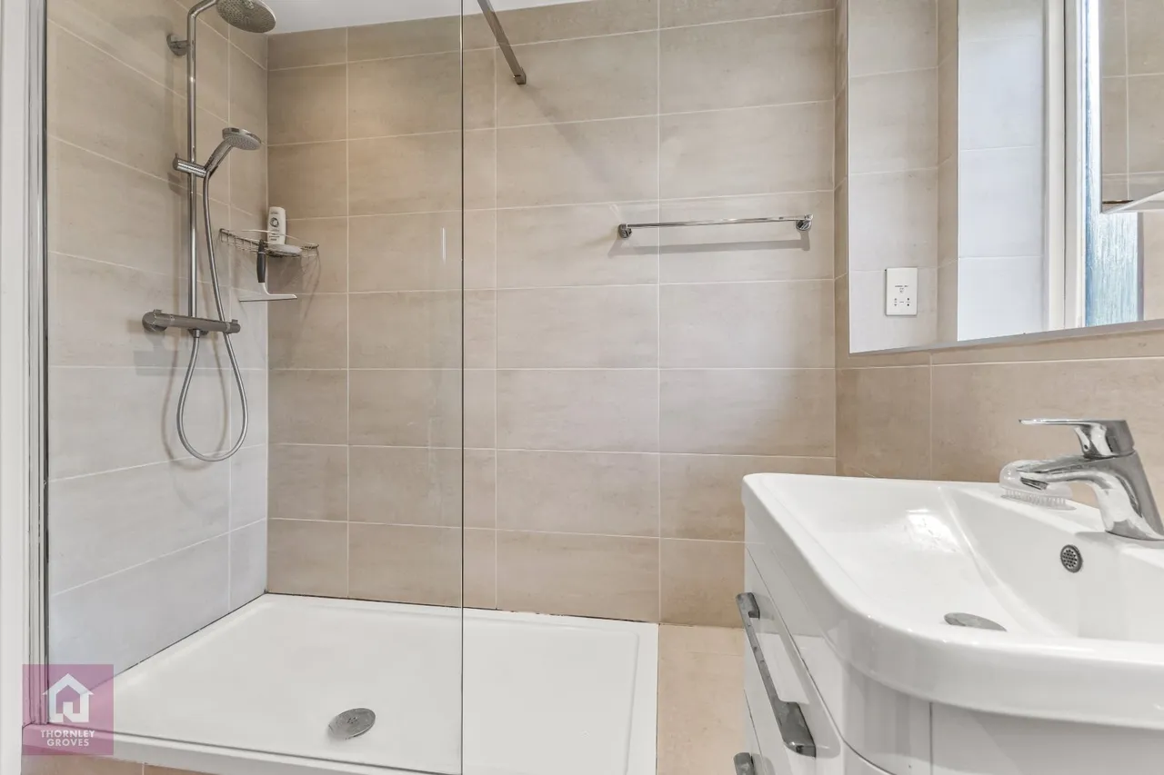 Devisdale Road, Altrincham, WA14, photo 22