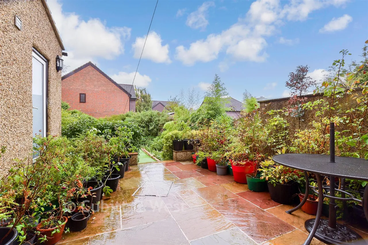 Clarendon Road, Wallington, SM6, photo 12