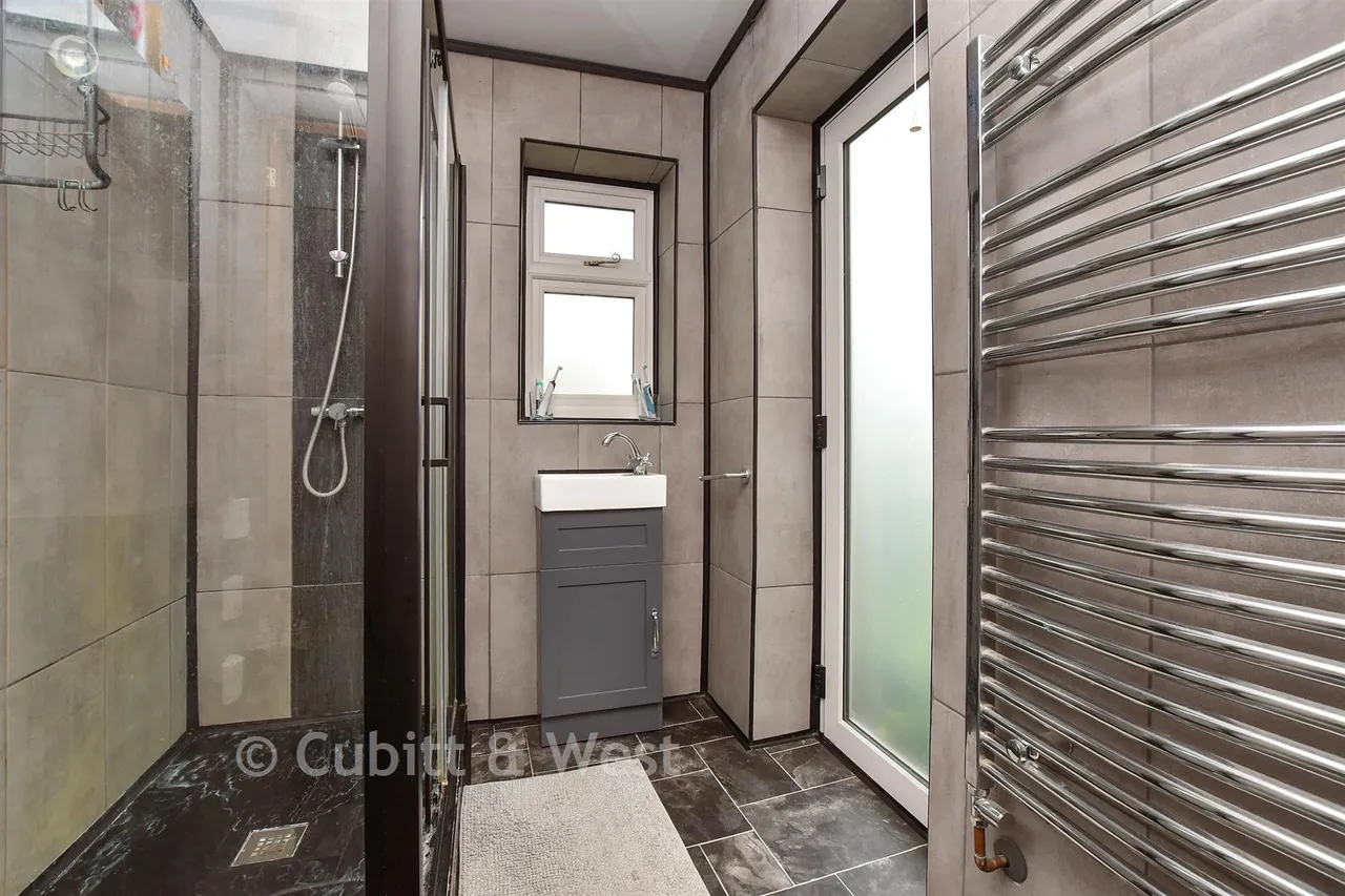 Clarendon Road, Wallington, SM6, photo 8