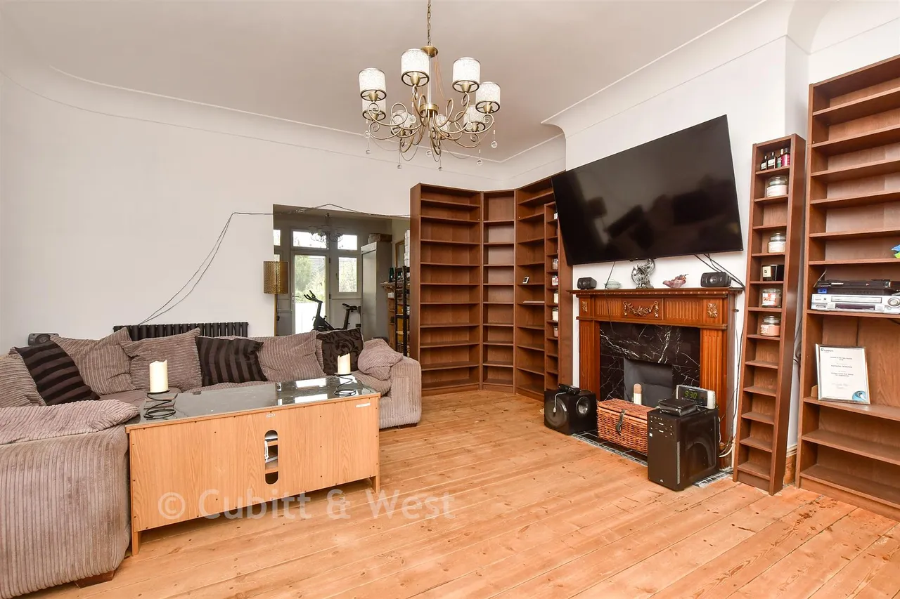 Clarendon Road, Wallington, SM6, photo 2