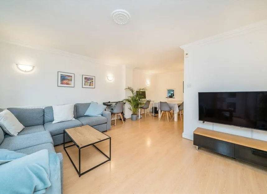 Harvest Lane, Thames Ditton, KT7, photo 4