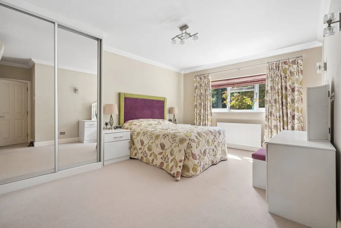 The Avenue, Hatch End, HA5, photo 11