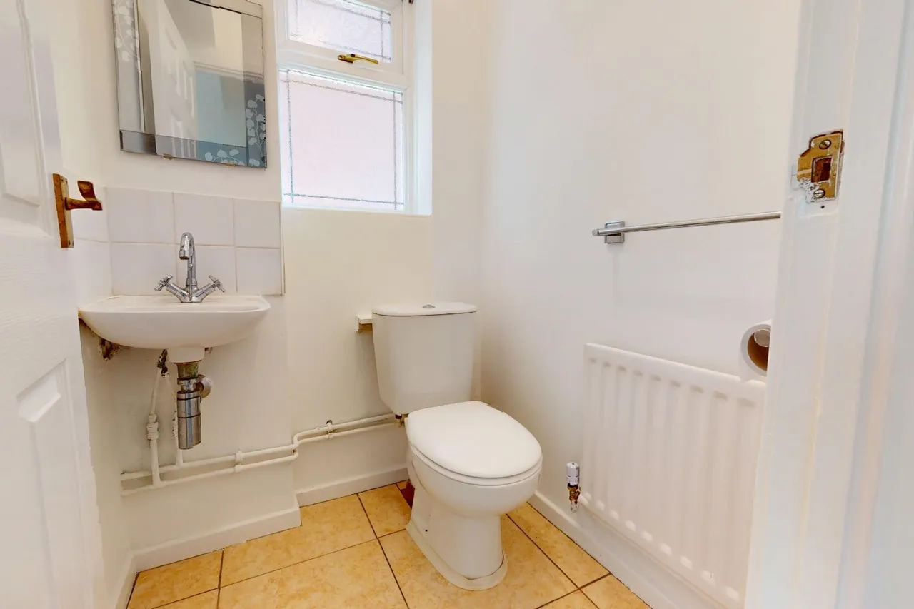 Butts Road, Shawbirch, Telford TF5 0NH, photo 10