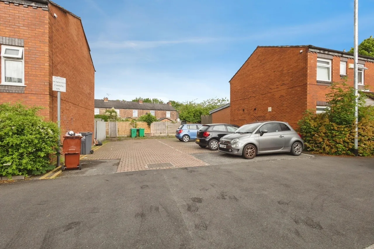 Ladybarn Lane, Manchester, Greater Manchester, M14, photo 21