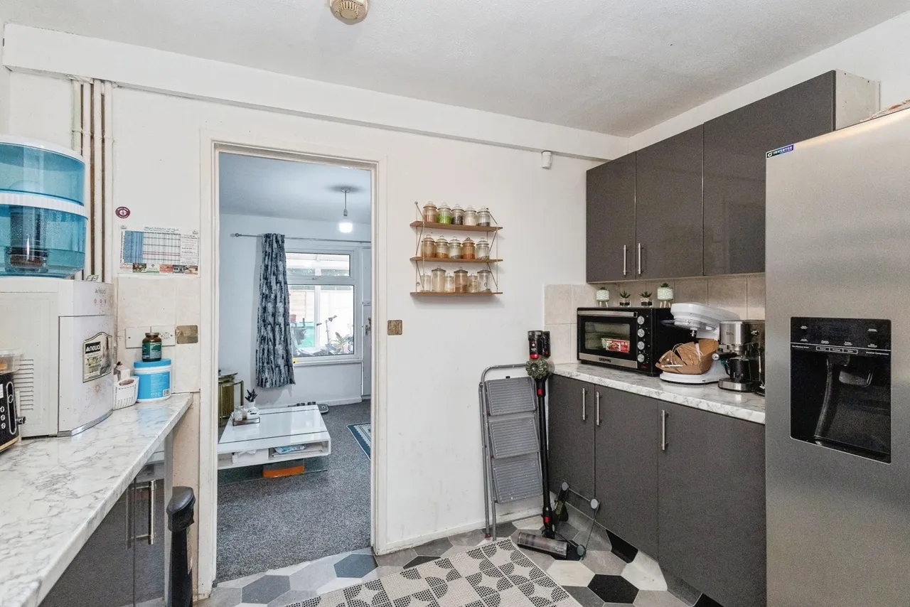 Ladybarn Lane, Manchester, Greater Manchester, M14, photo 5