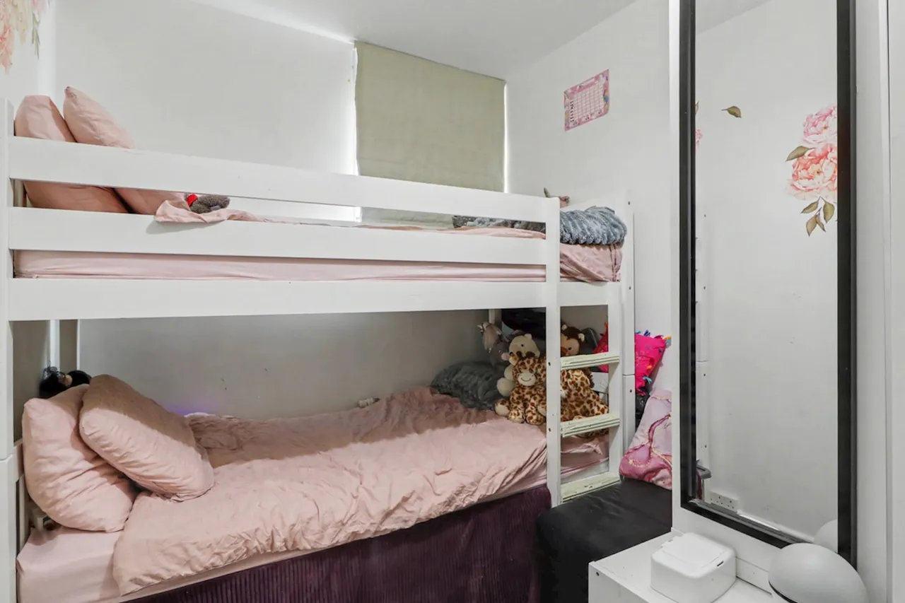 Taywood Road, Northolt, UB5, photo 7