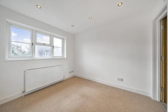 Diamond Way, Wokingham, RG41, photo 5