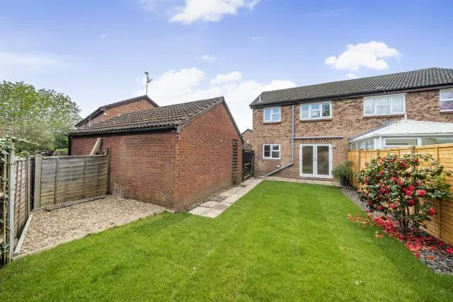 Diamond Way, Wokingham, RG41, photo 2