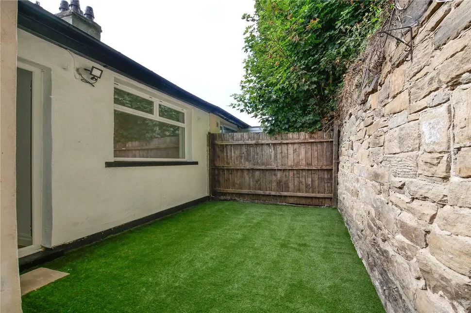 Baildon Road, Baildon, West Yorkshire, BD17, photo 8