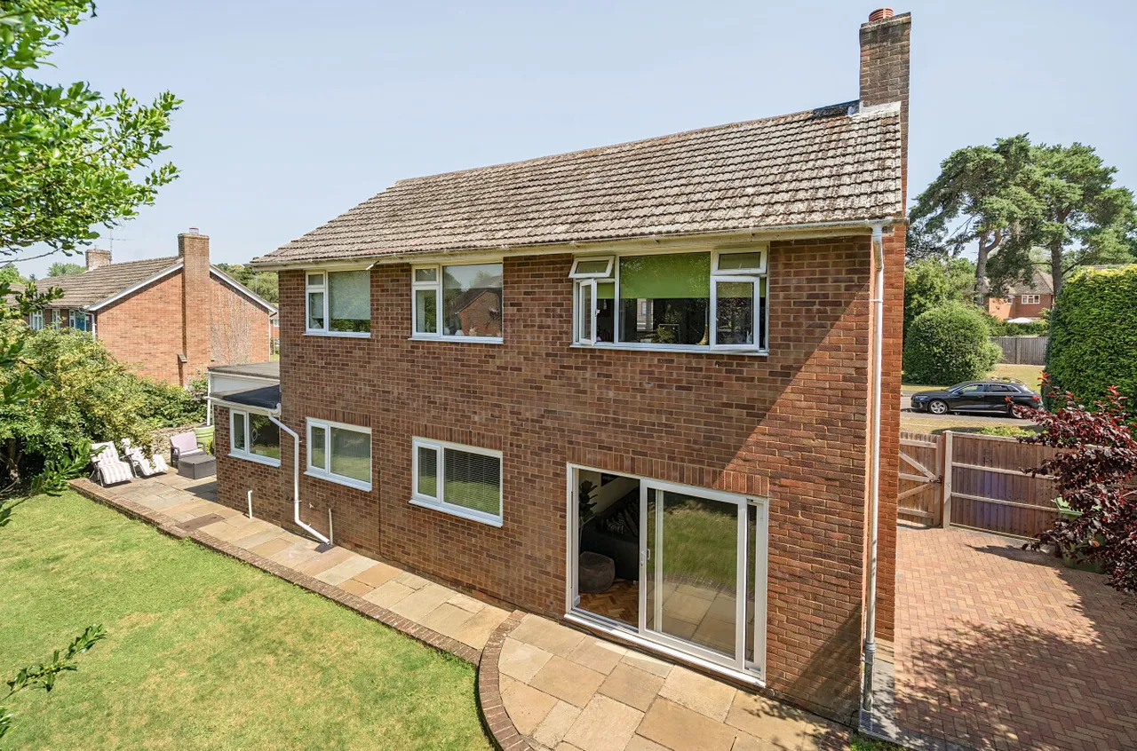 Hollytrees, Church Crookham, GU51, photo 13