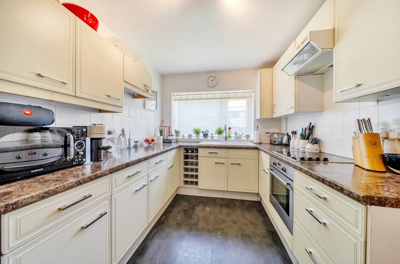 Hollytrees, Church Crookham, GU51, photo 5
