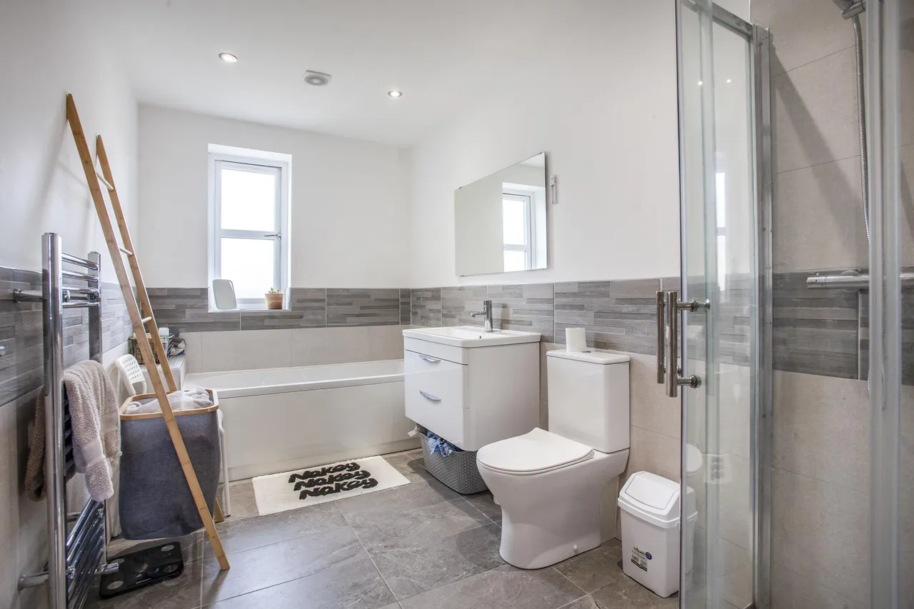 Browning Road, Rotherham, S65, photo 17