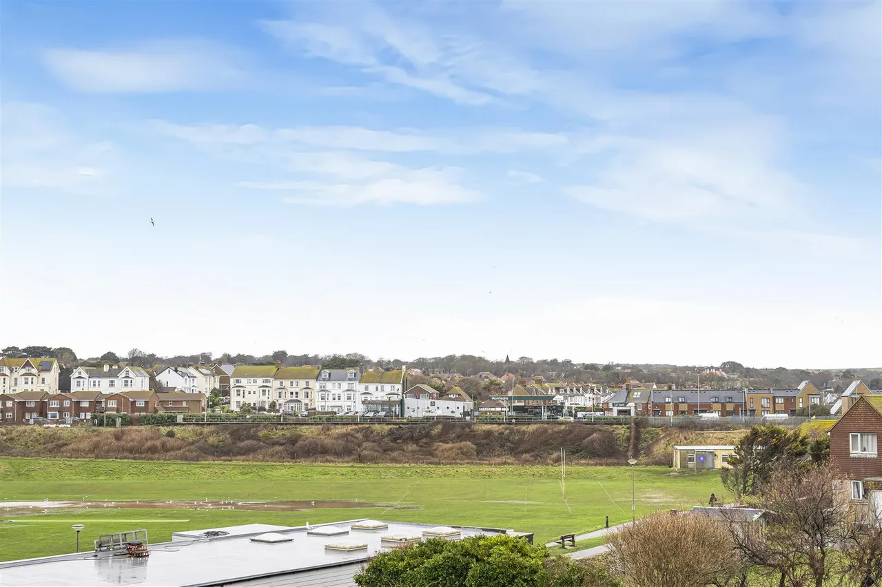 Dane Road, Seaford, photo 13
