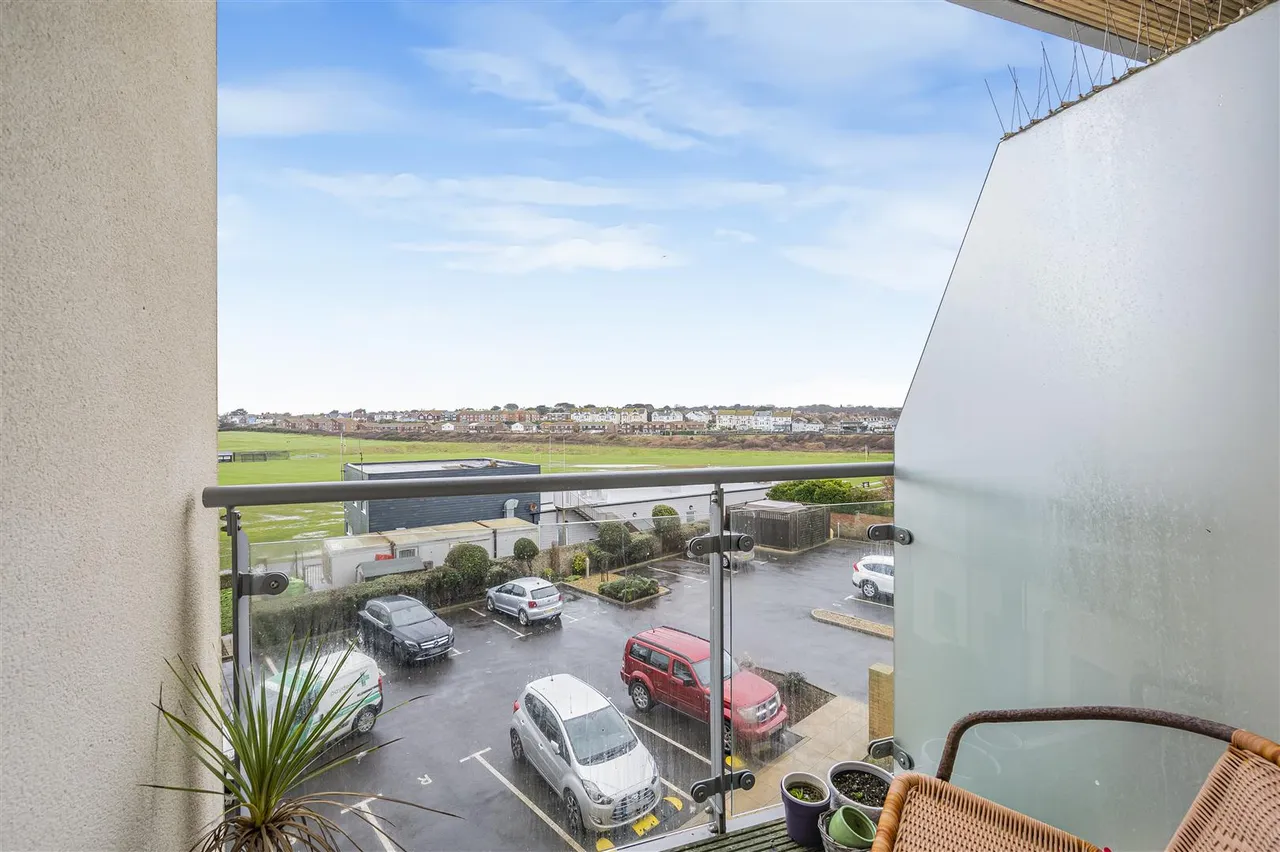 Dane Road, Seaford, photo 6