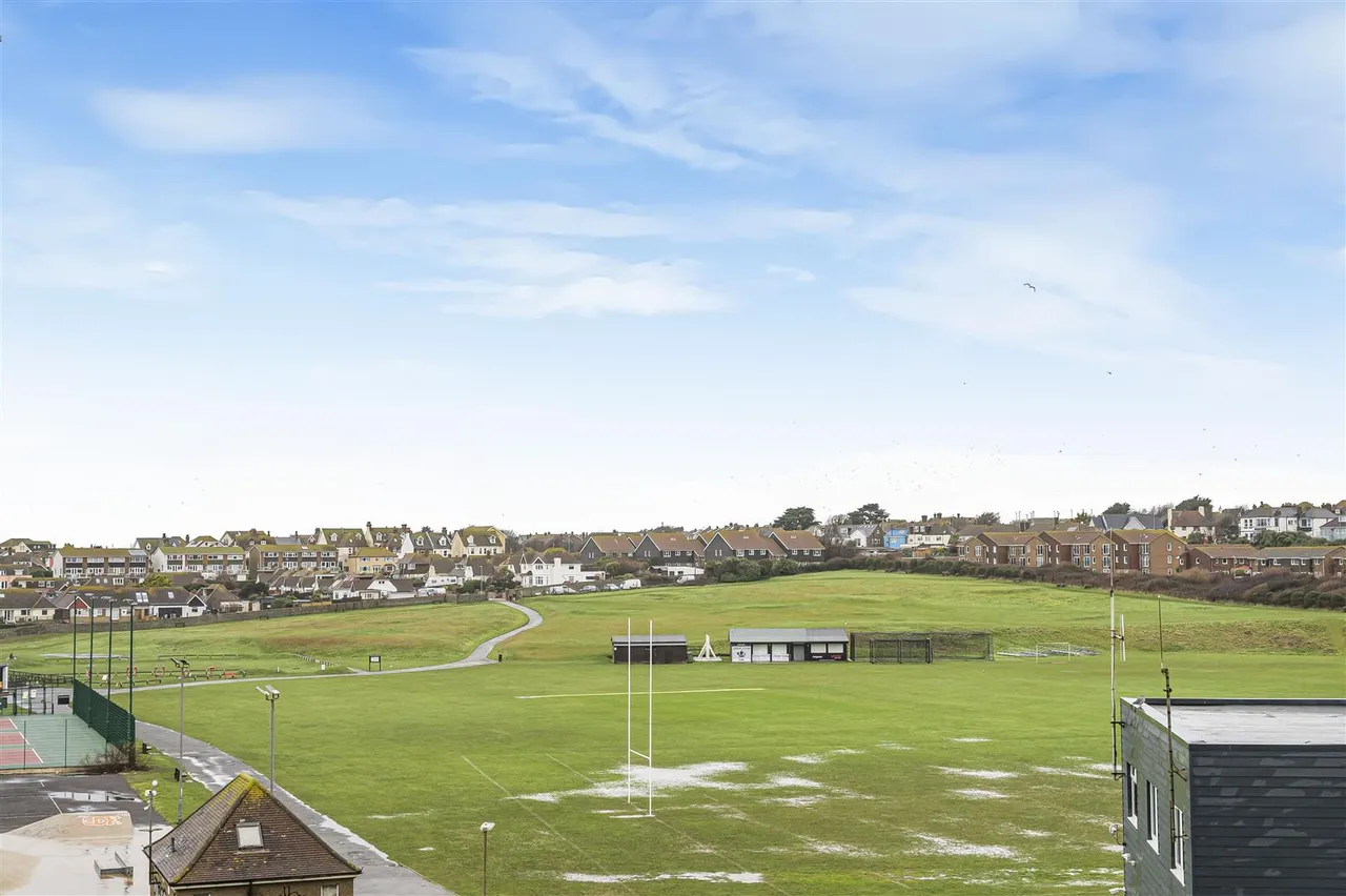 Dane Road, Seaford, photo 10
