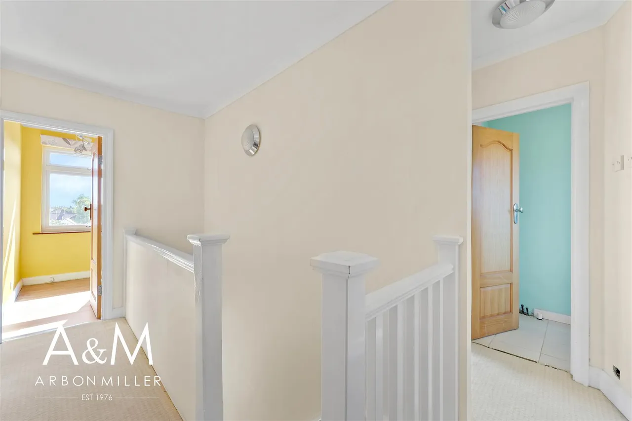 Belvedere Avenue, Clayhall, Esssex, Ilford, Essex, IG50UE, photo 16