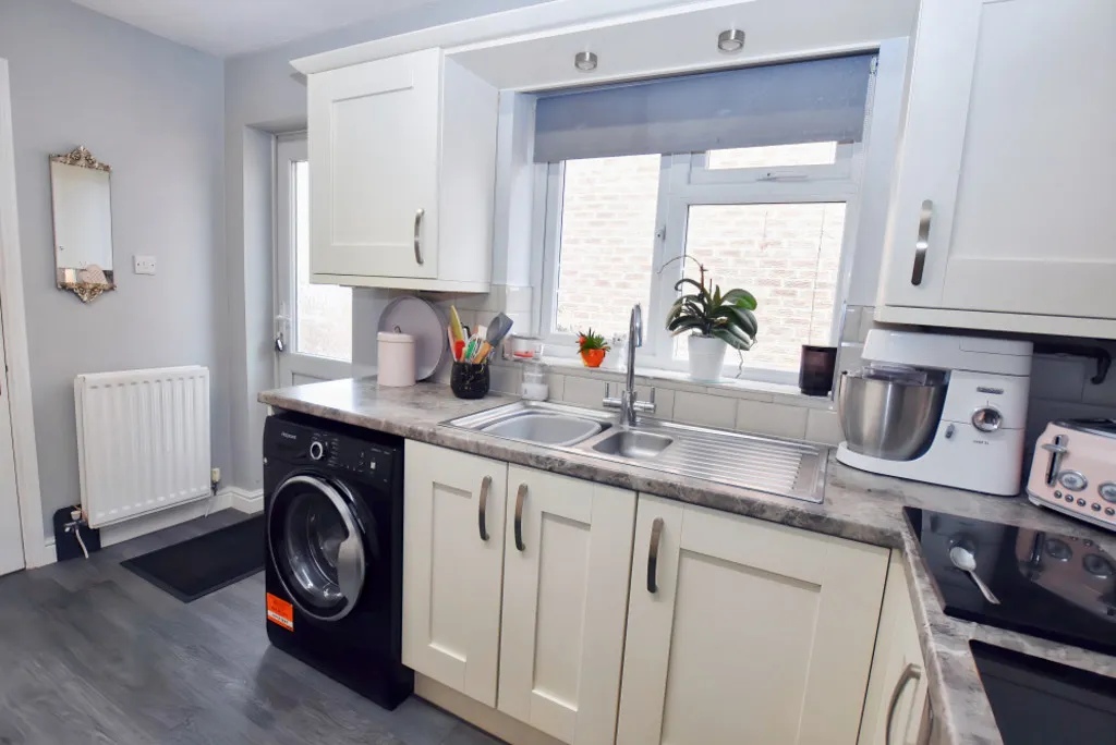 Parker Bowles Drive, Market Drayton, photo 5