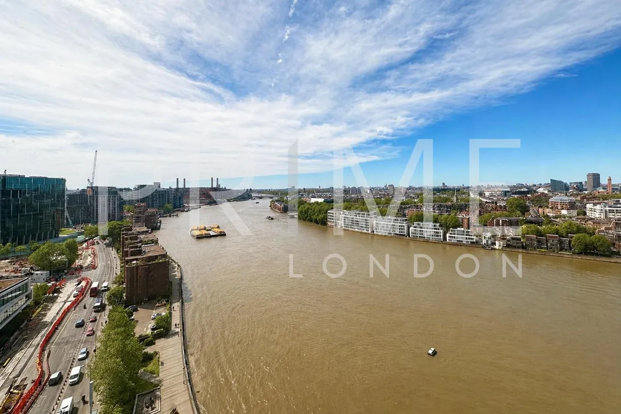The Tower, One St George Wharf, SW8, photo 2