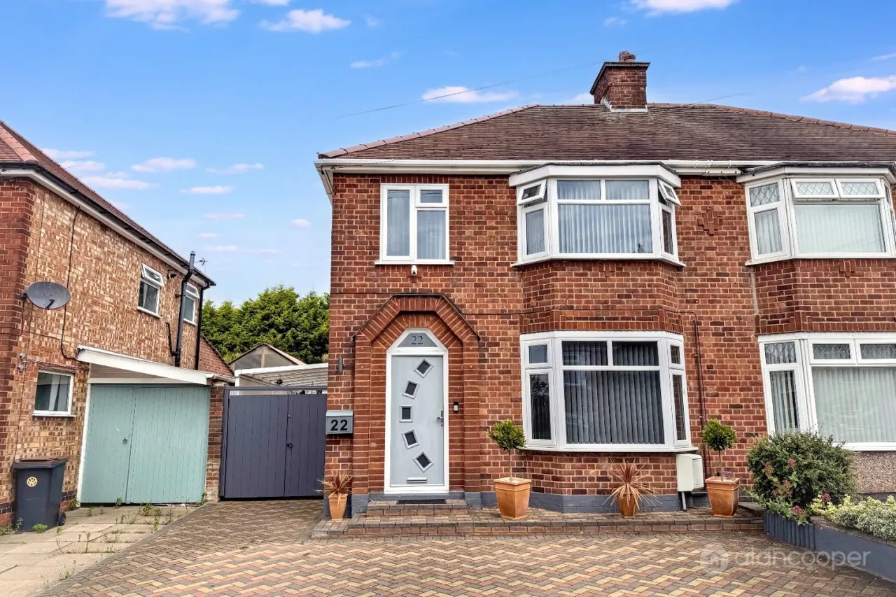 3 bed house for sale, Cleveley Drive, Nuneaton, CV10