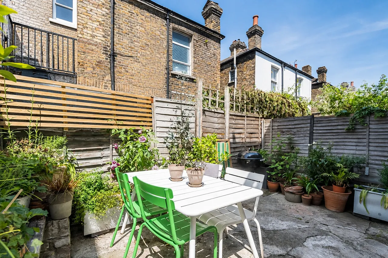 Treport Street, Earlsfield, London, SW18, photo 5