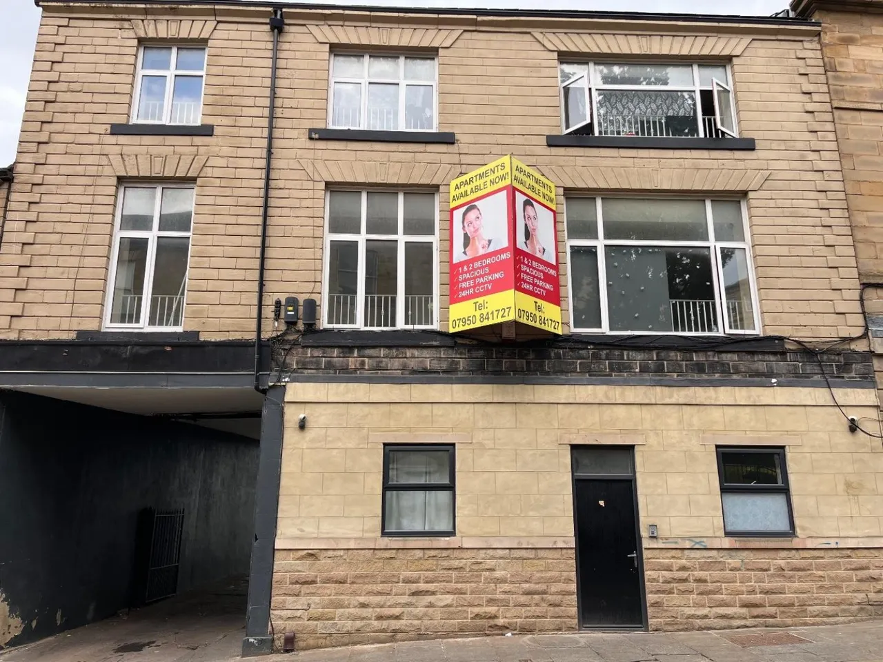 10 bed accommodation for sale, Daisy Hill, Dewsbury, WF13